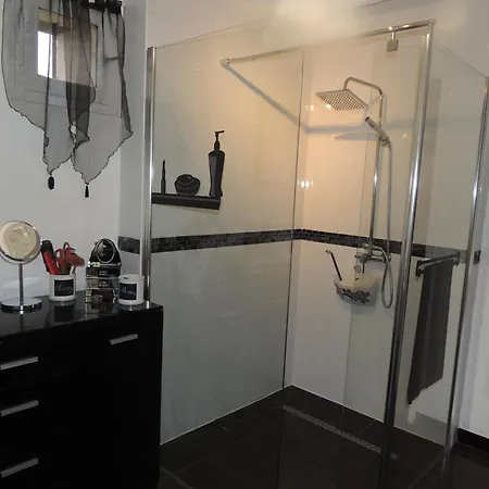 Fleur De Soleil Couette-café 3*