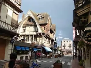 Fleur De Soleil Panzió 3*